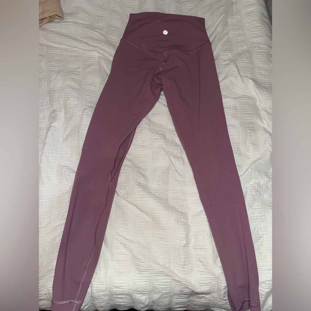 Lululemon Align Lilac Leggings 28” Size 2 – Gorgeous Soft Purple!